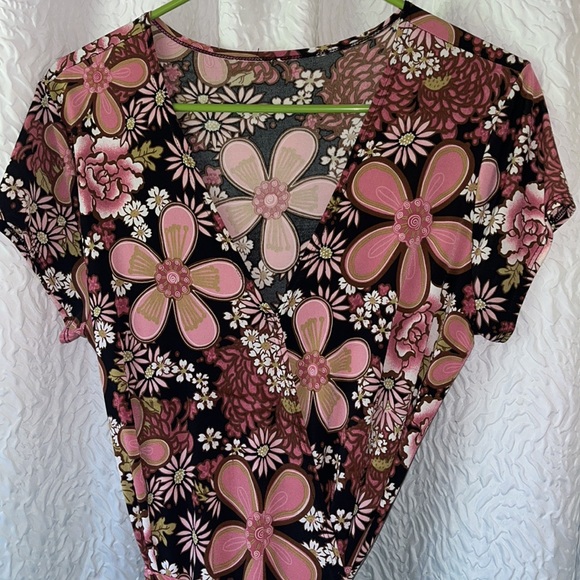 Maroon & Pink Floral Tie Dress - Picture 4 of 7